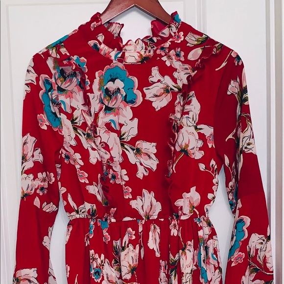 Lulu's Floral Bell Sleeve Dress - Picture 2 of 3